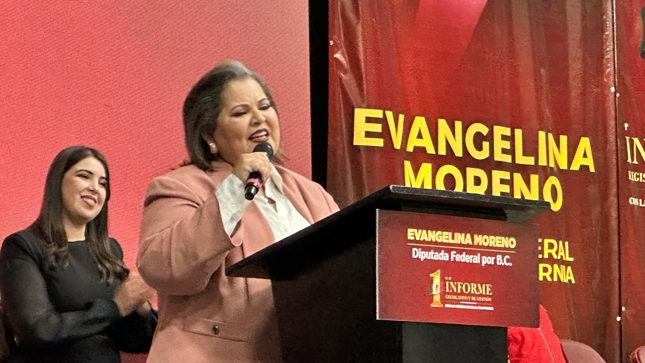 Evangelina Moreno rinde cuentas ante más de 3 mil ciudadanos: gestión legislativa con sello humanista Primer Informe Leg...